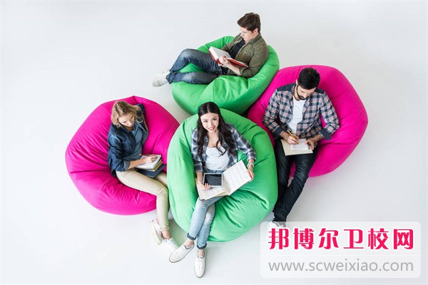 2023吉林排名前二的助產(chǎn)護理學校名單